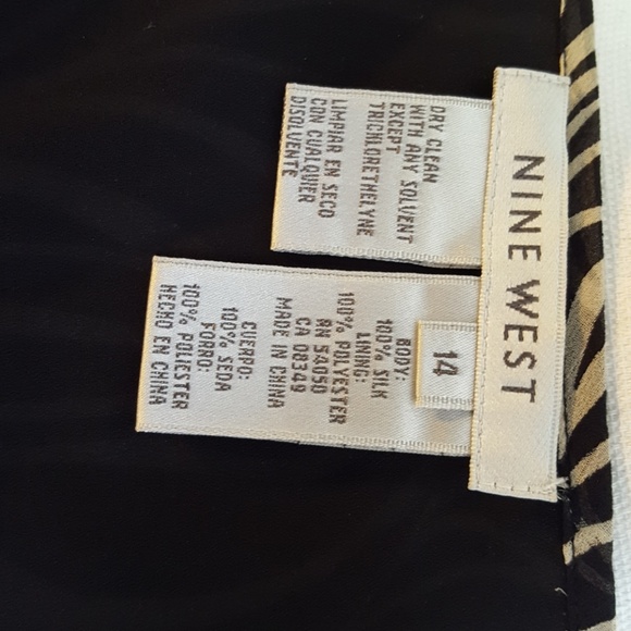 Silk skirt - Picture 3 of 3